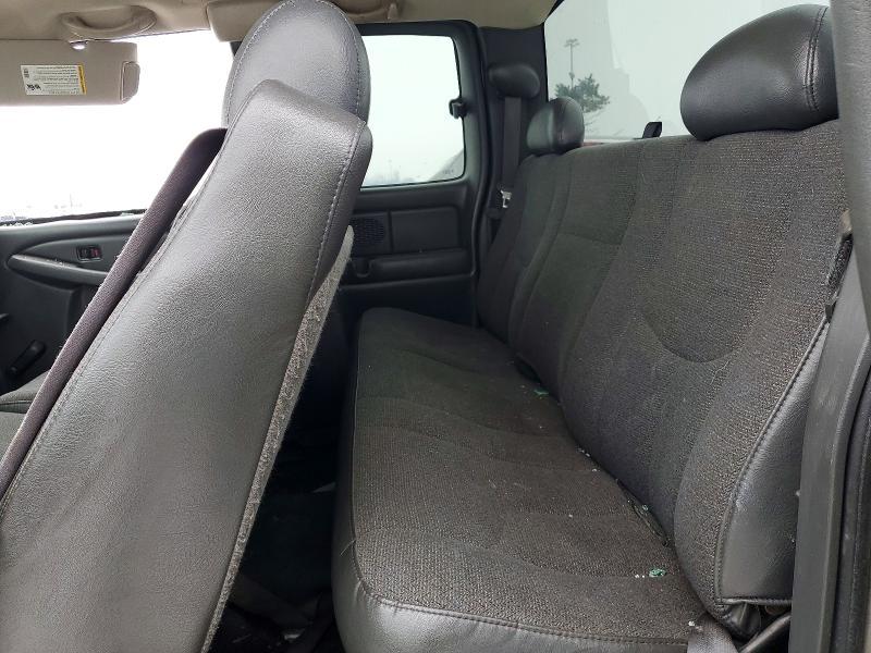2004 Chevrolet Silverado C1500