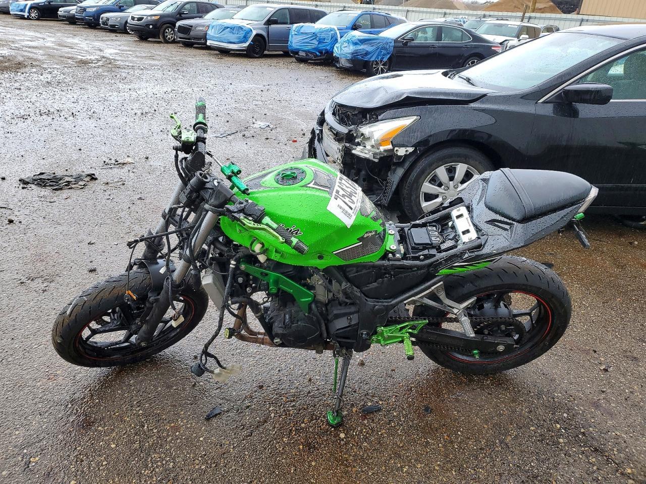 2013 Kawasaki EX300 A
