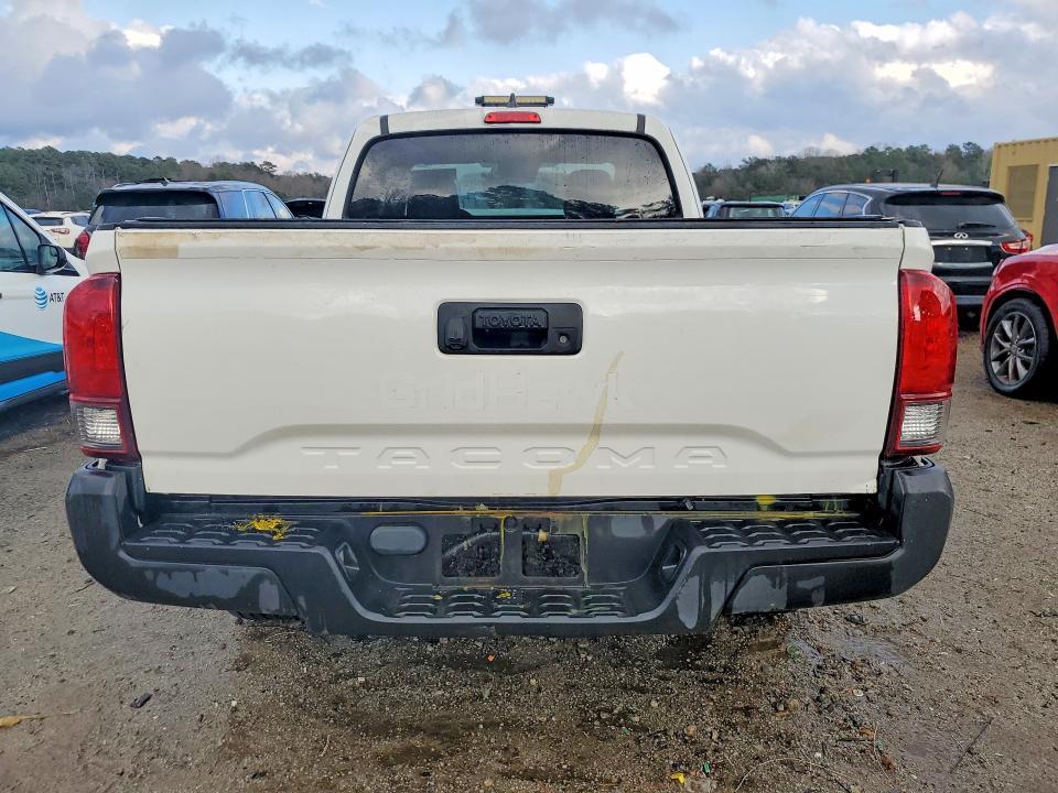 2022 Toyota Tacoma Access cab