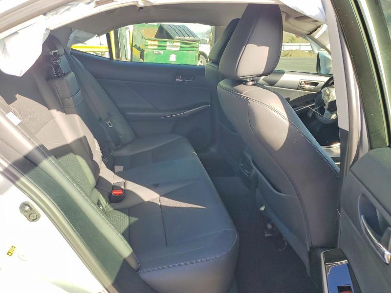 2016 Lexus Is 200t Base