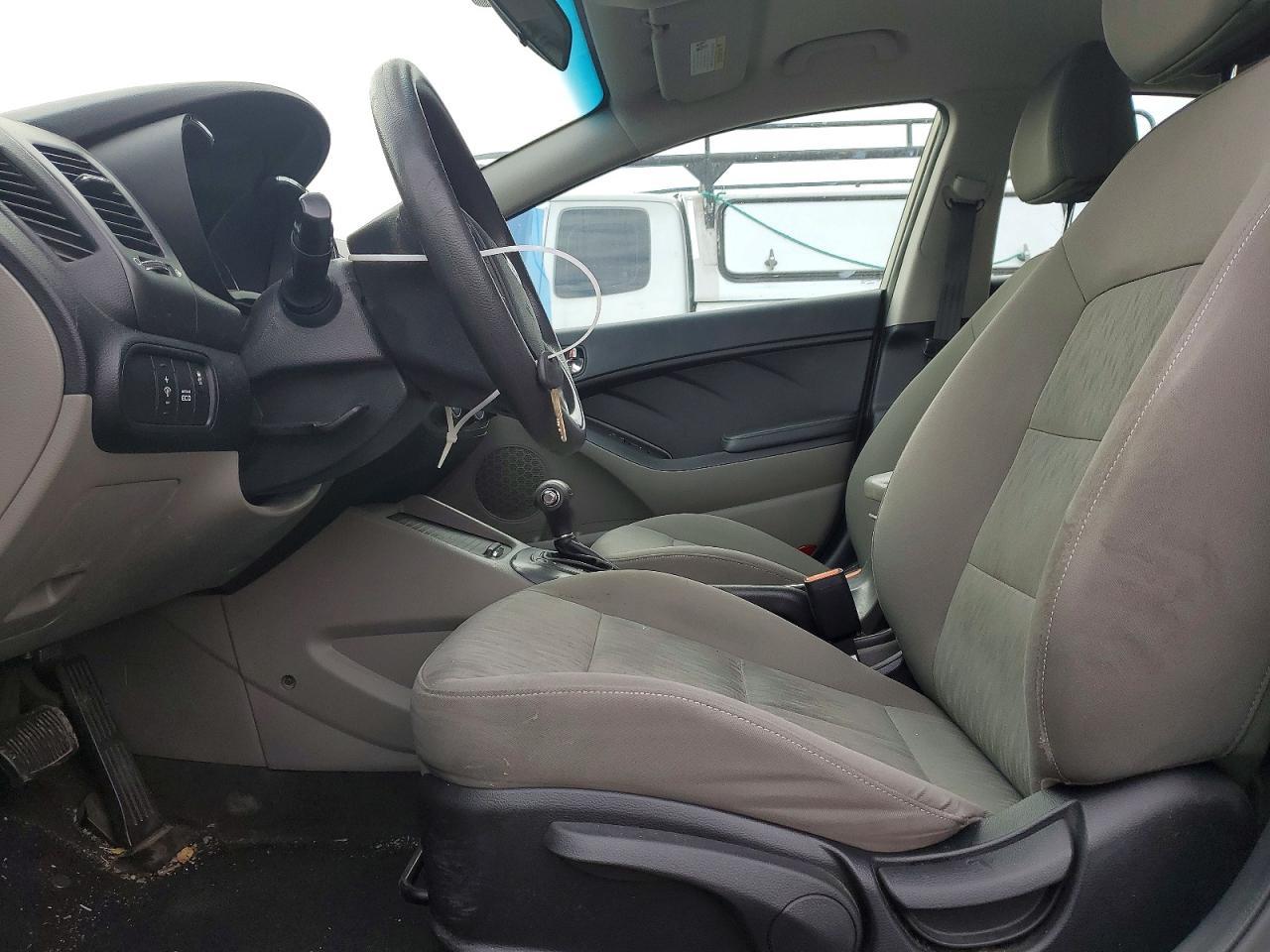 2015 KIA Forte lx