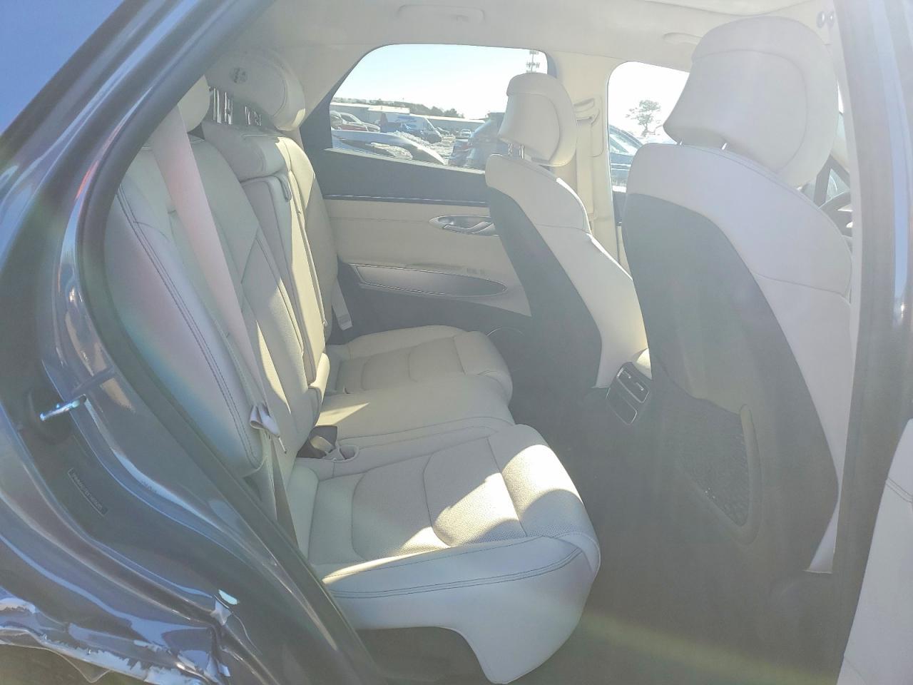 2026 Genesis Gv70 Base