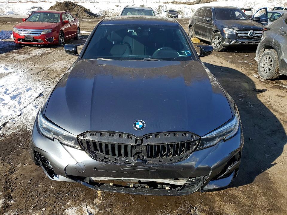 2020 BMW 330xi