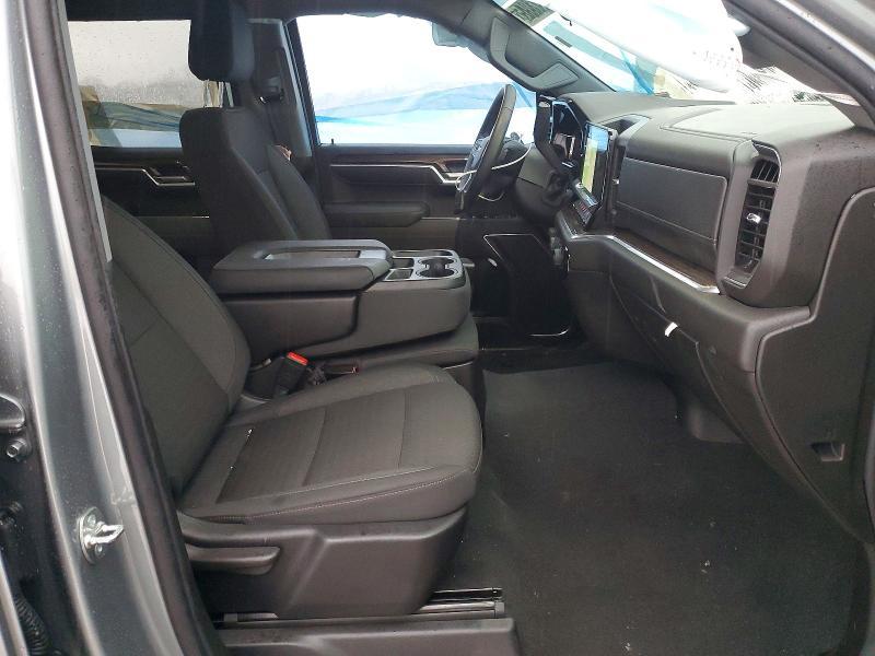 2026 Chevrolet Silverado K1500 lt