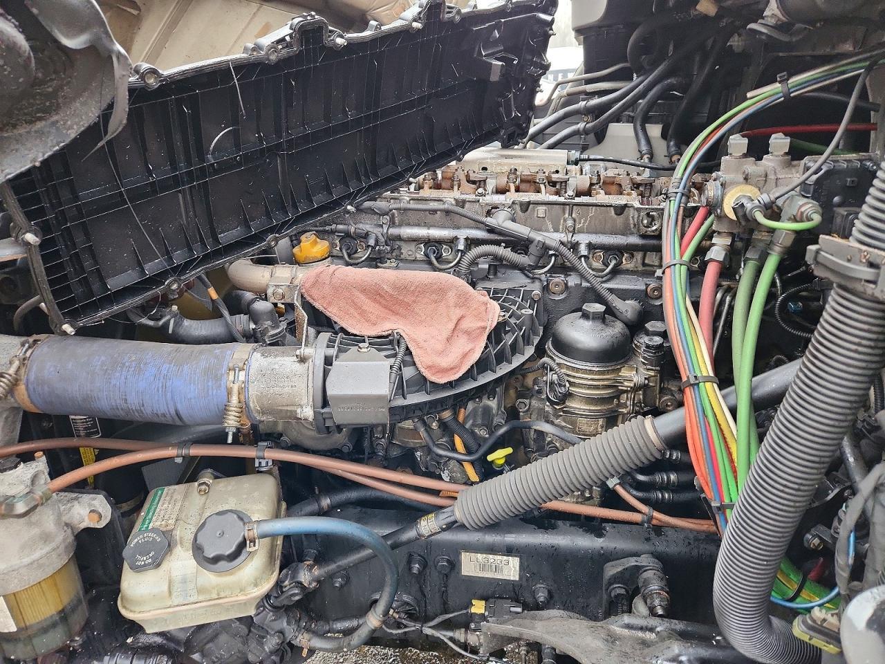 2020 Freightliner Cascadia 126 Semi Truck