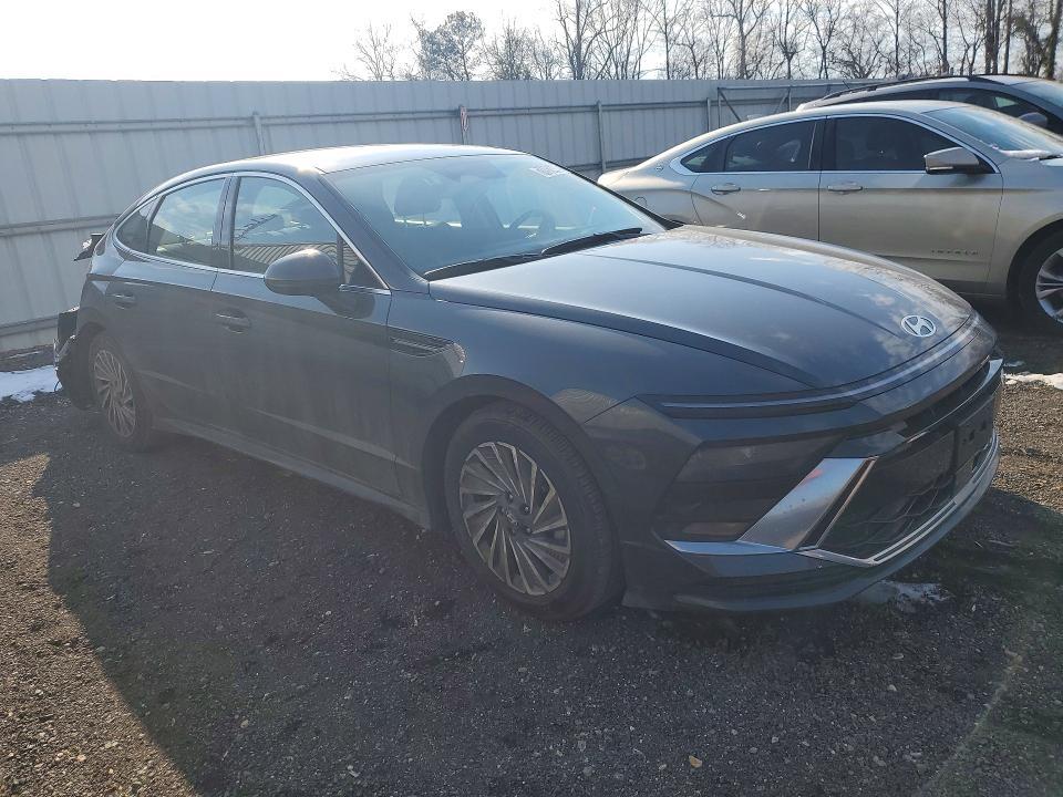 2025 Hyundai Sonata Hybrid sel