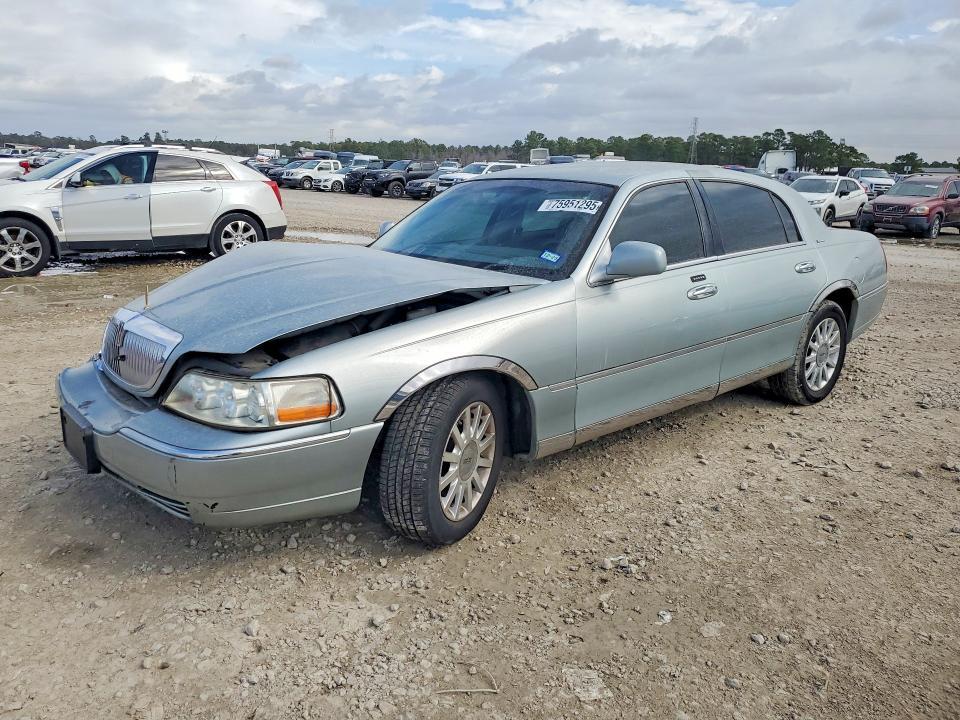 2007 Lincoln Town car Signature
