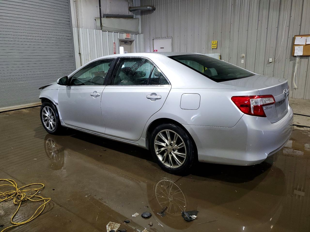 2012 Toyota Camry le