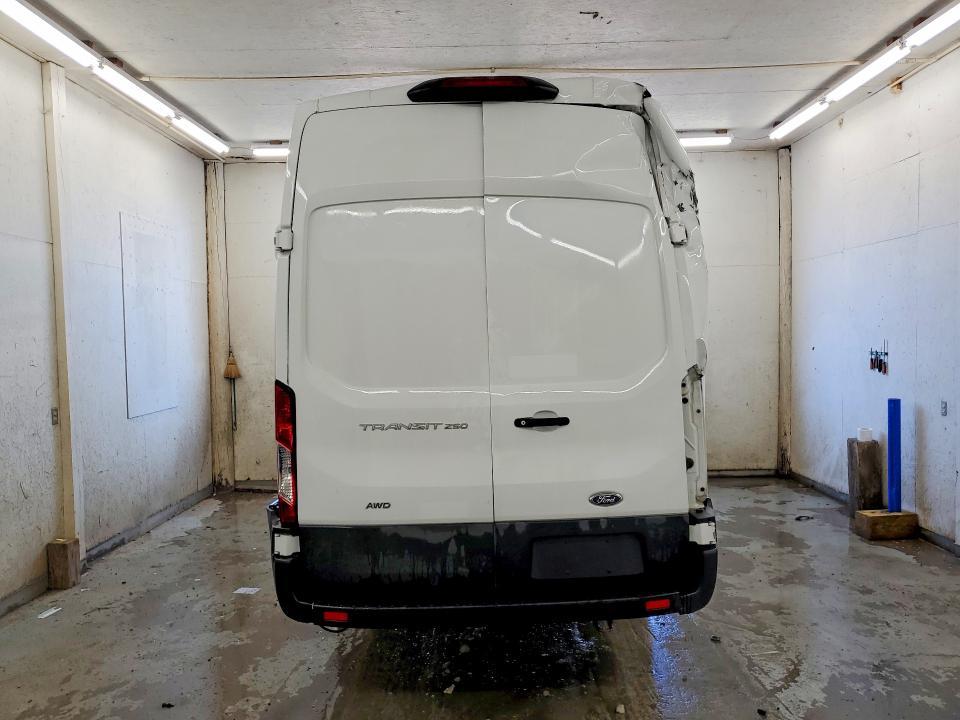 2023 Ford Transit T-250