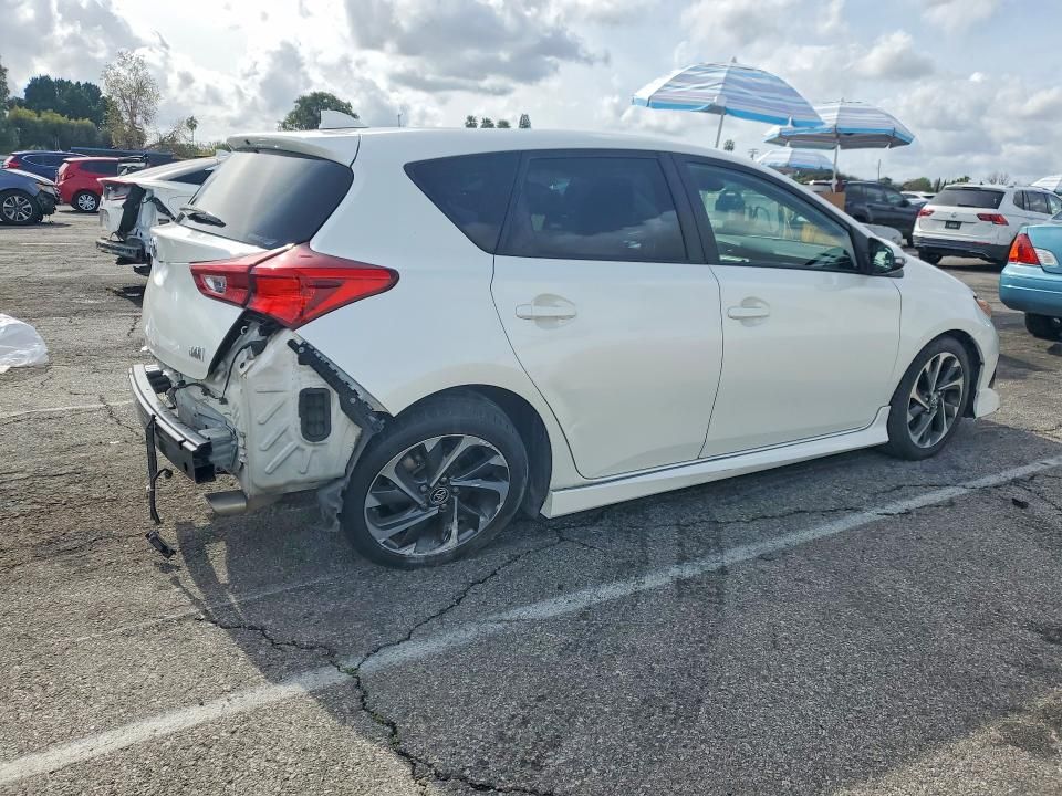 2017 Toyota Corolla im