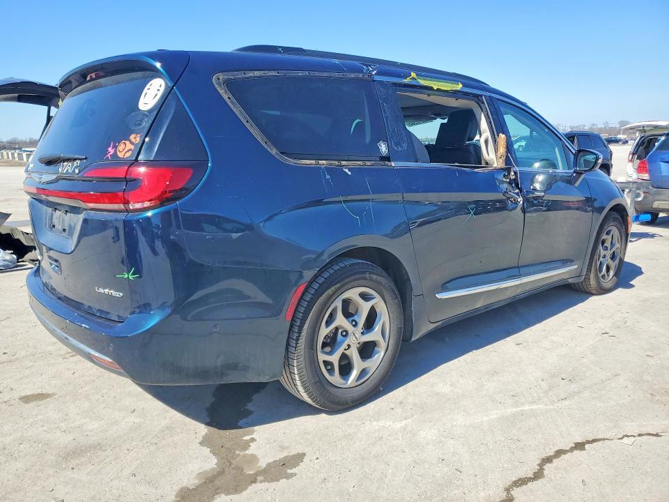 2022 Chrysler Pacifica Limited