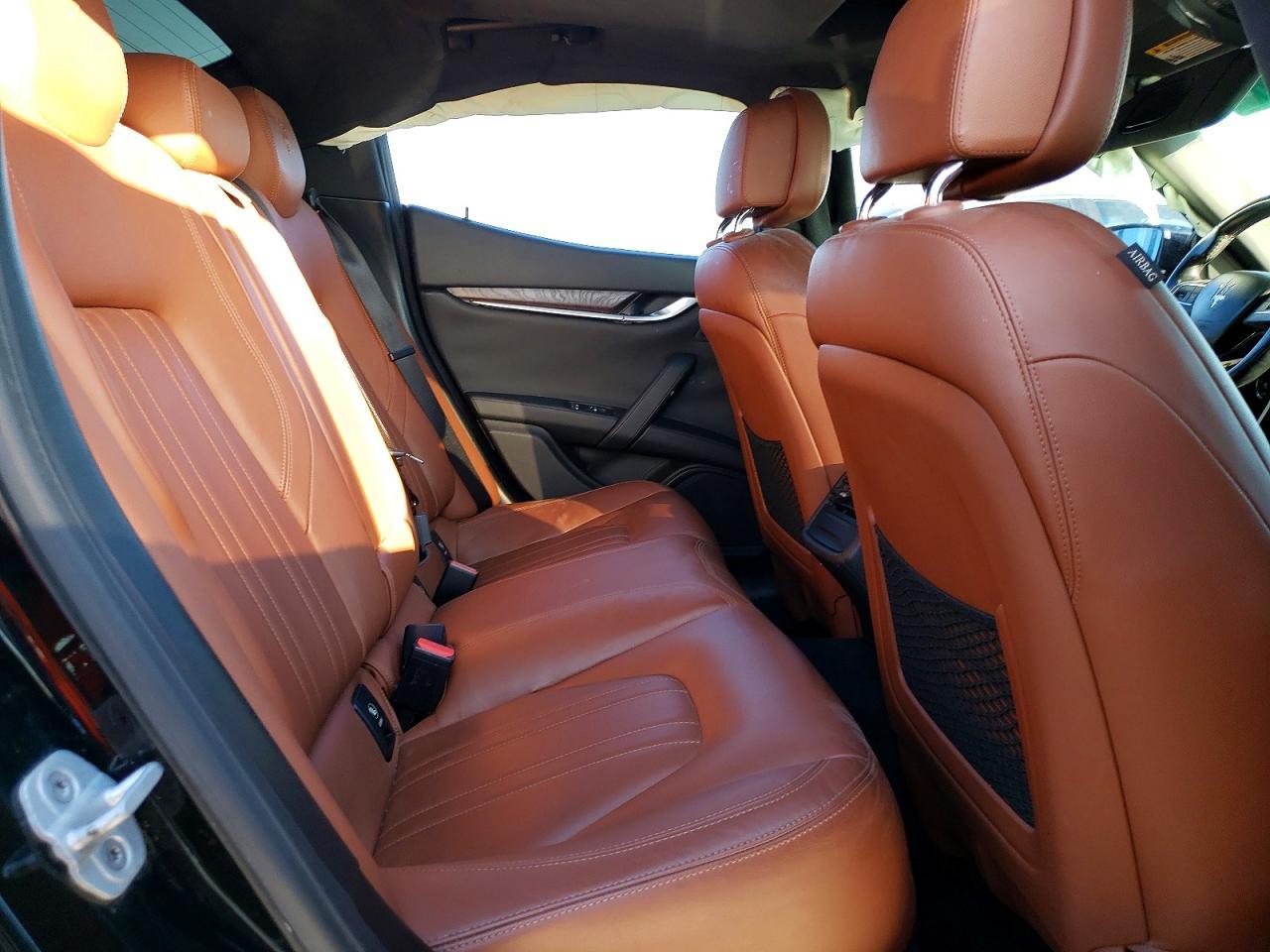 2014 Maserati Ghibli s