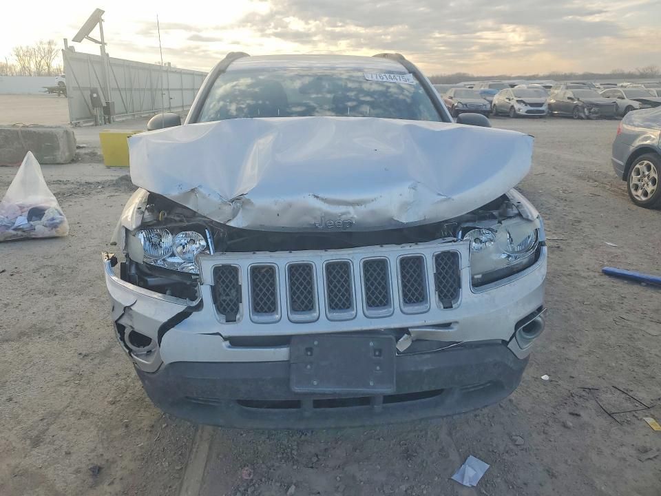 2013 Jeep Compass Sport