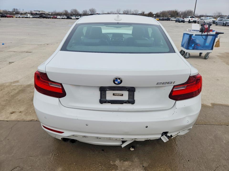 2016 BMW 228 i Sulev