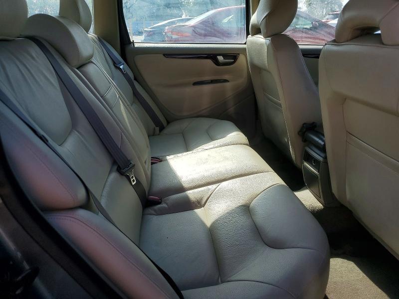 2003 Volvo V70 2.4t