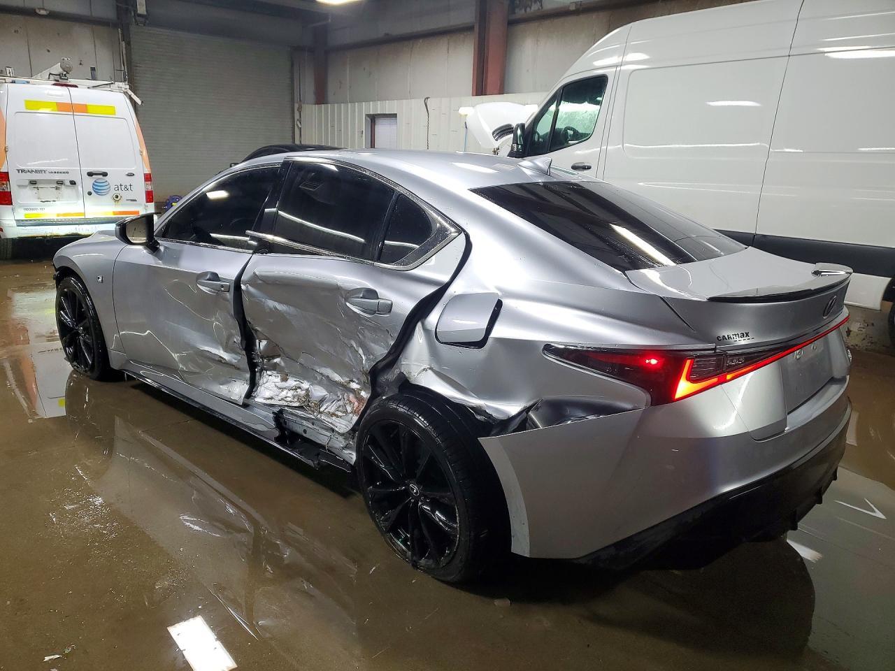2023 Lexus IS