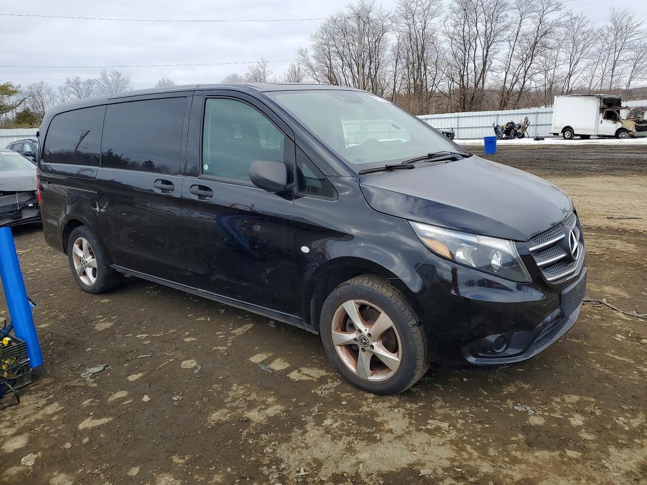 2020 Mercedes-Benz Metris