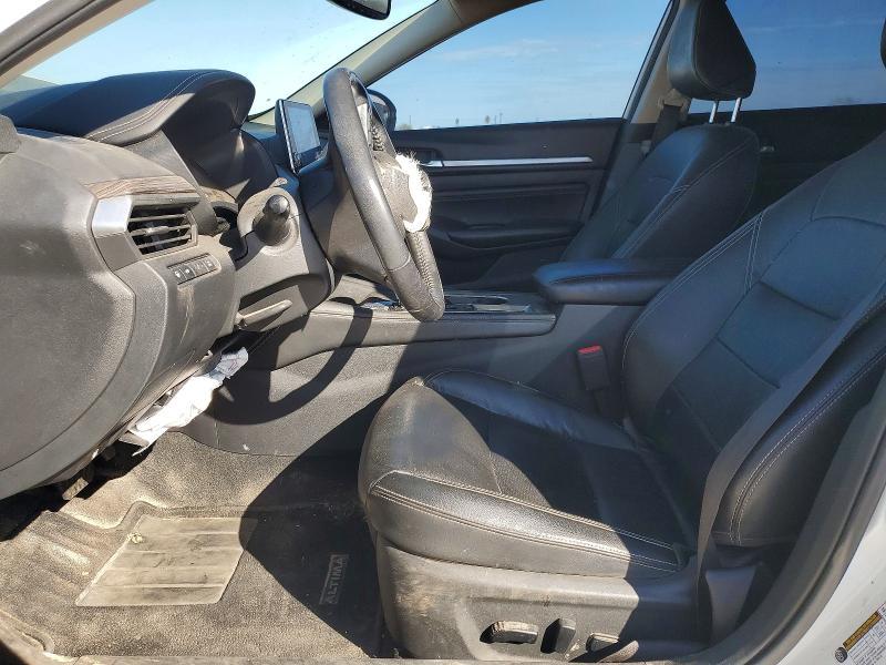 2019 Niss Altima