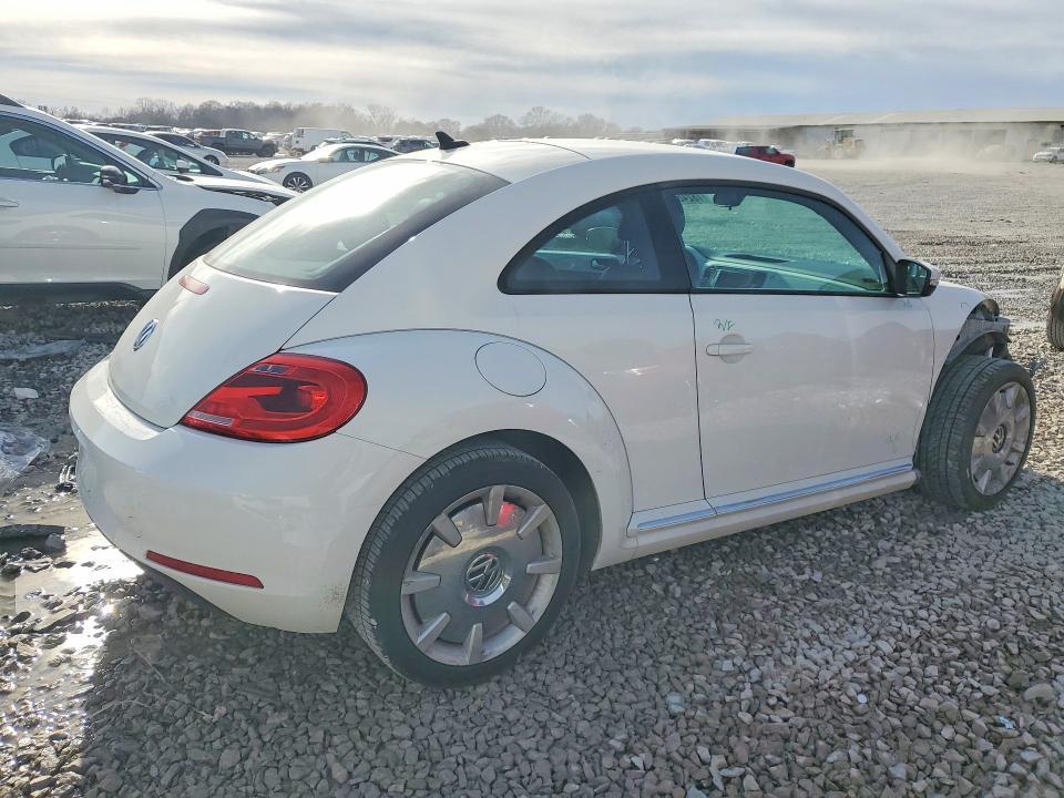 2012 Volkswagen Beetle