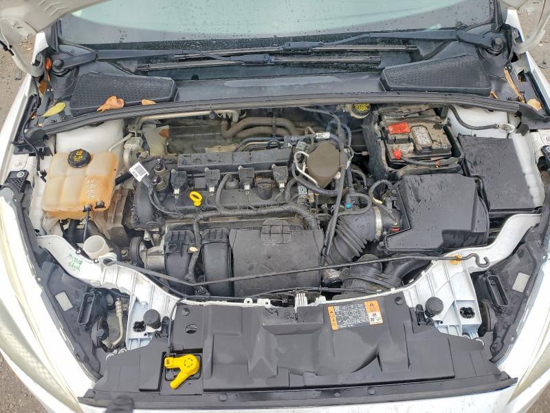 2016 Ford Focus s
