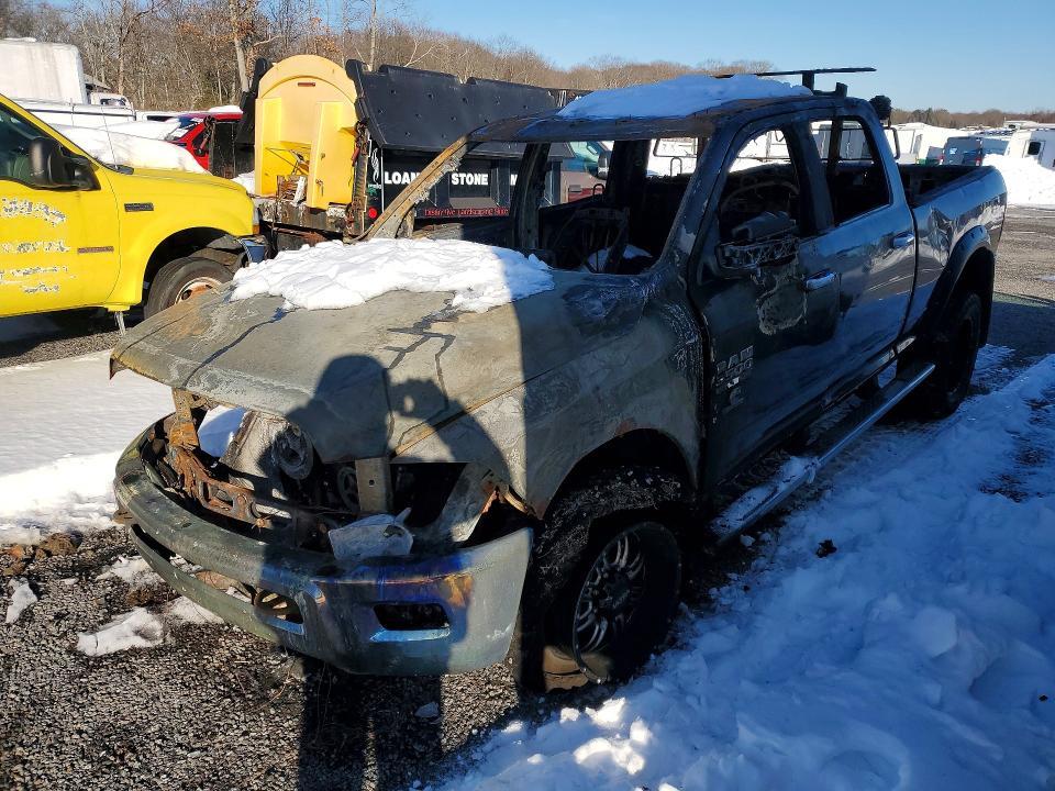 2014 Dodge Ram 3500 slt