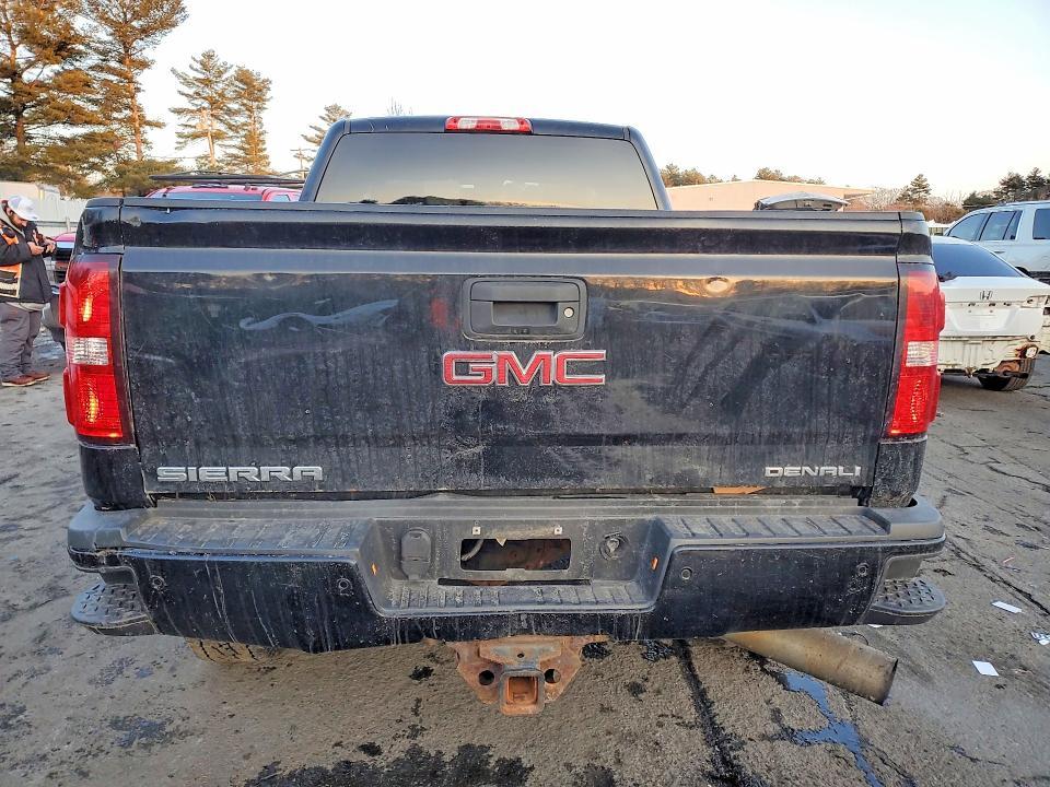 2016 GMC Sierra K2500 Denali