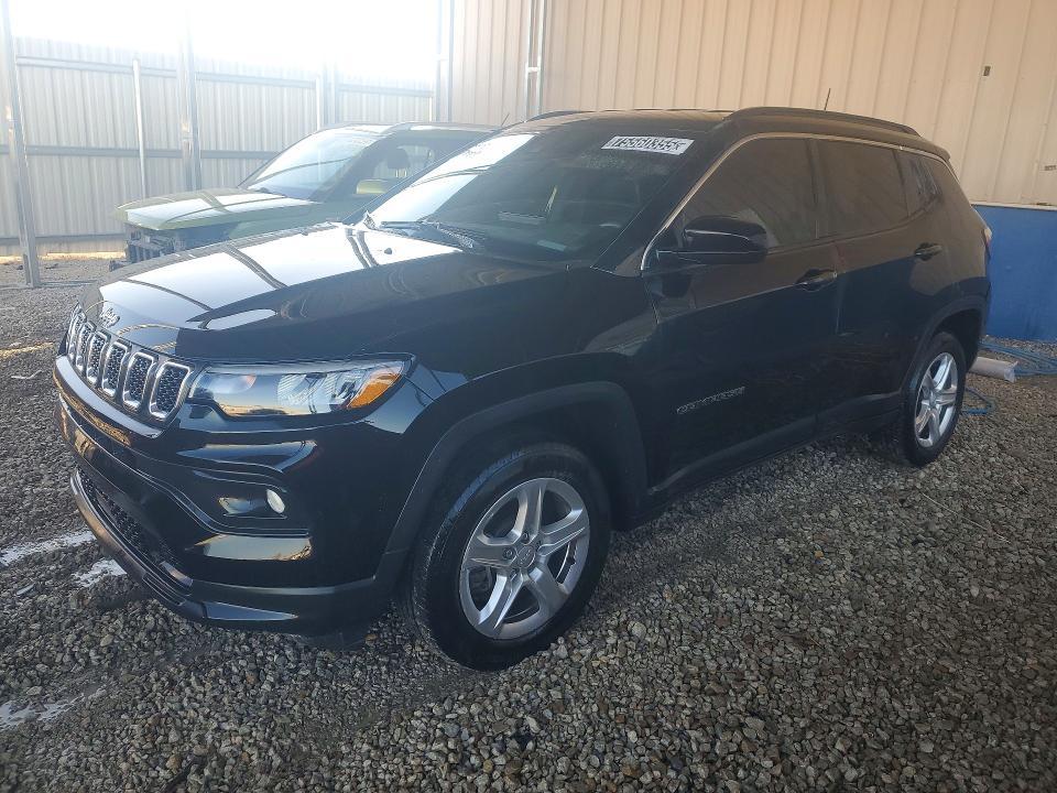 2023 Jeep Compass Latitude