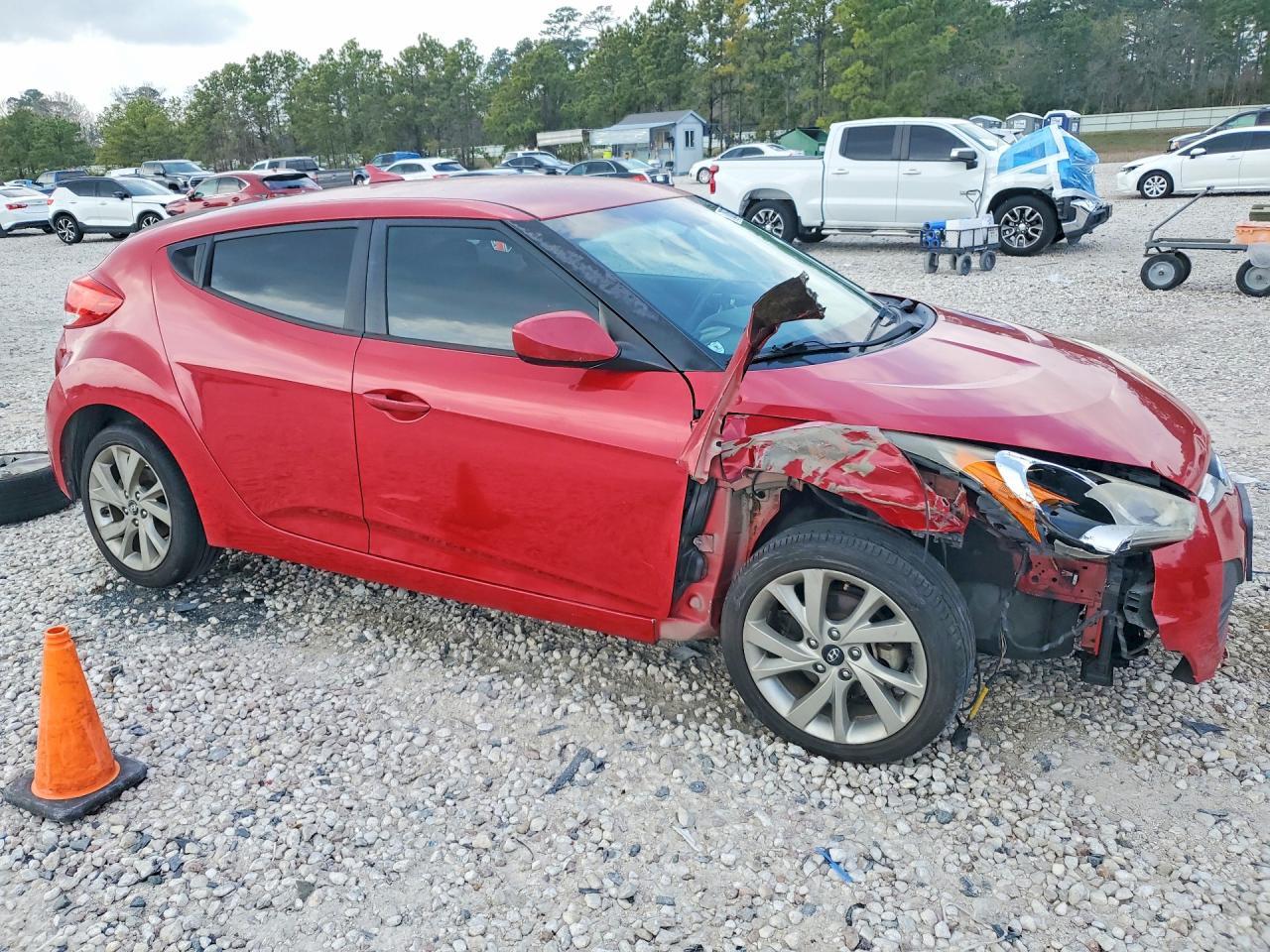 2016 Hyundai Veloster Base
