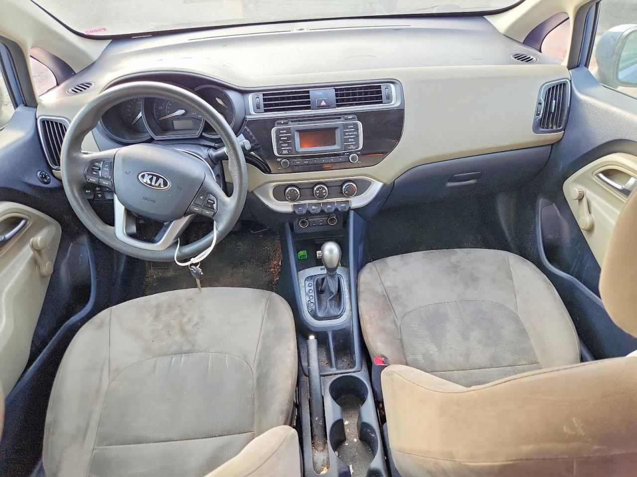 2016 KIA Rio lx