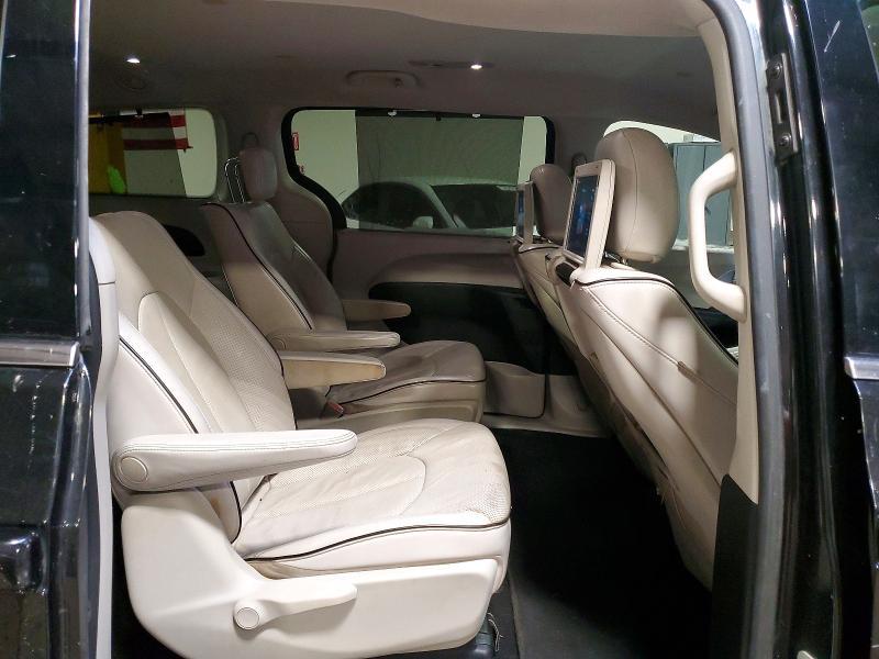 2018 Chrysler Pacifica Hybrid Limited