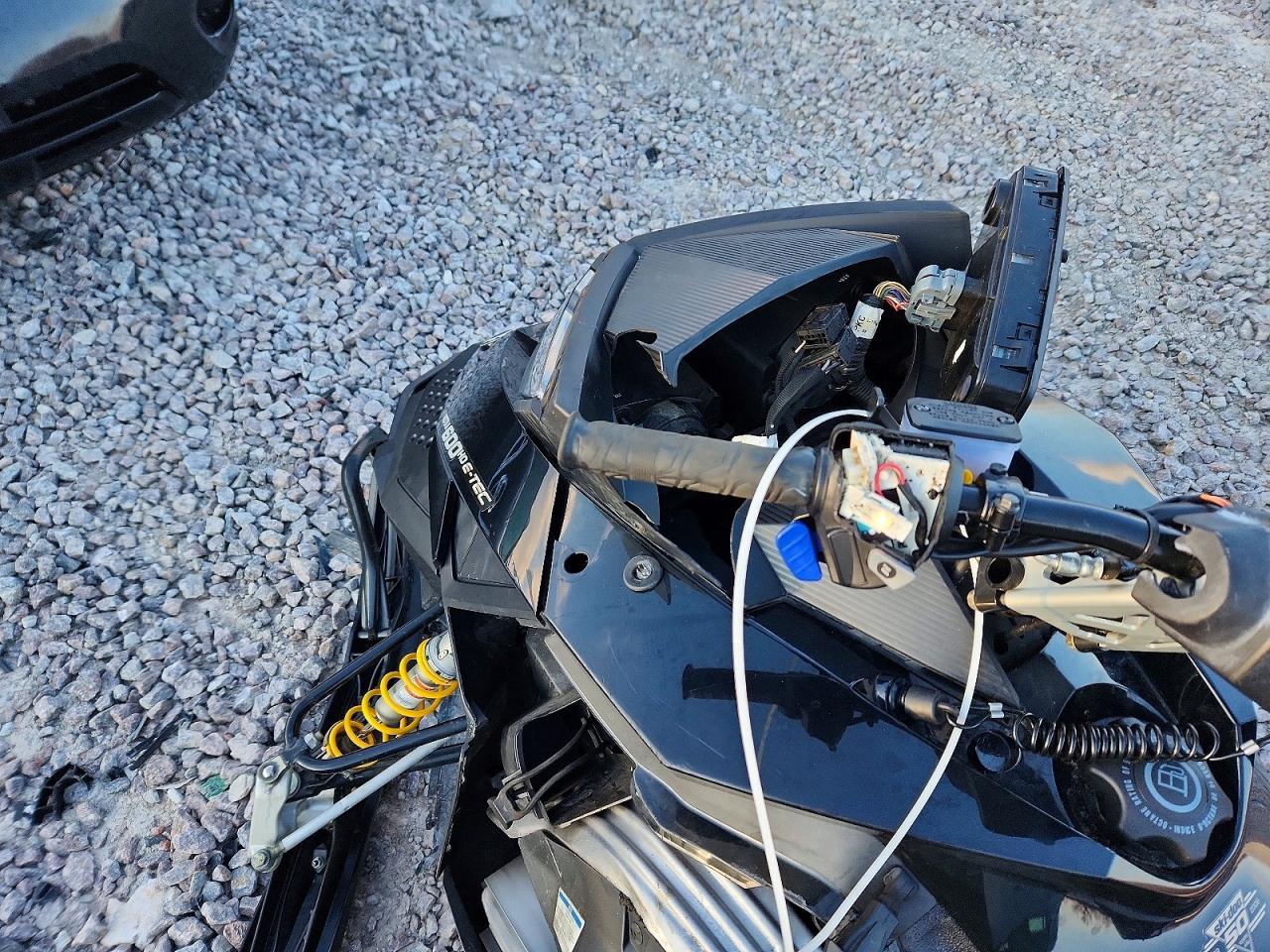 2009 Skidoo MXZ Adrenaline