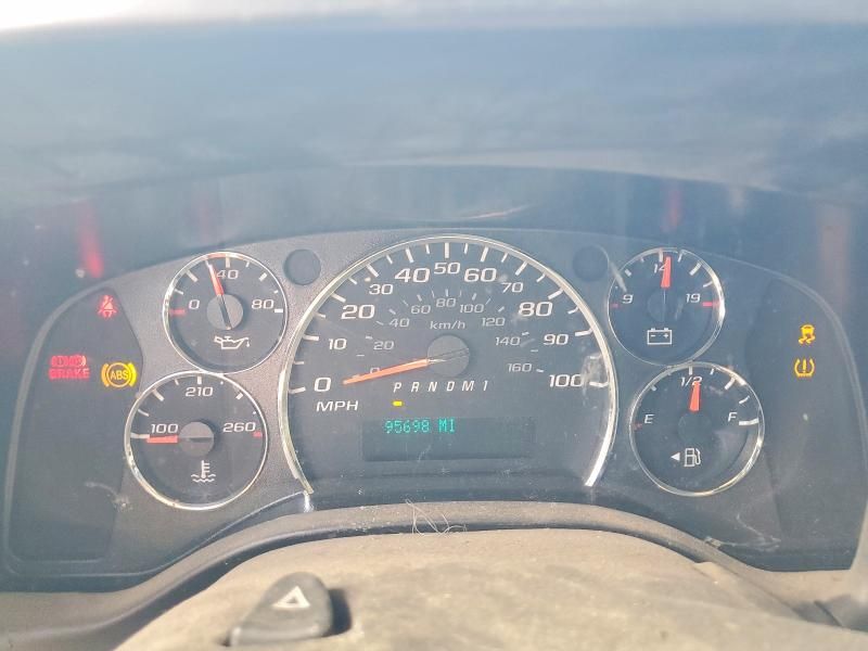 2013 Chevrolet Express G3500 Delivery Van