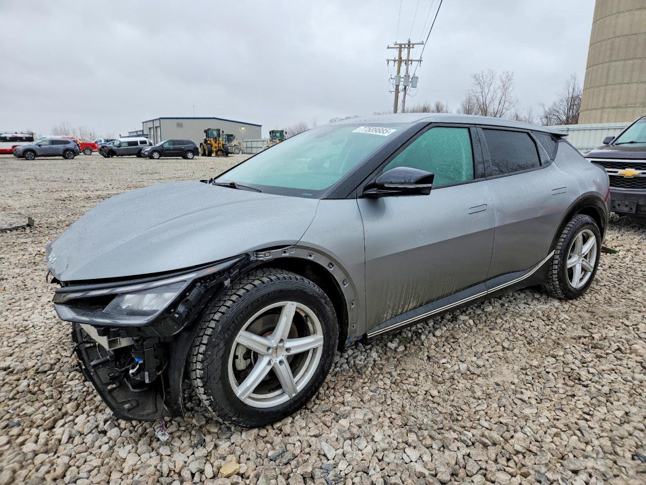 2022 KIA EV6 Light