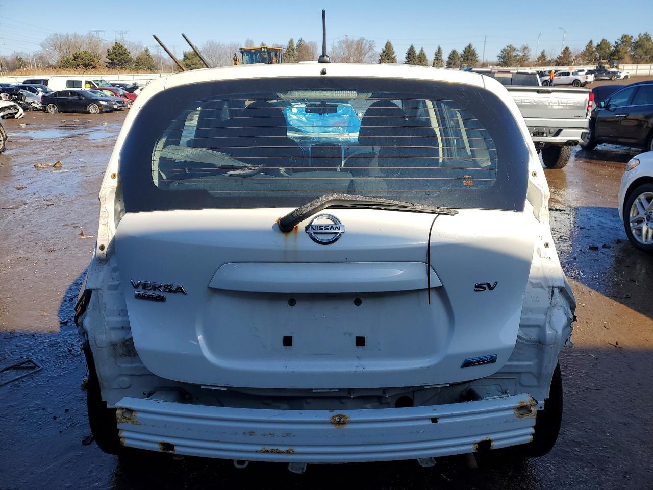 2015 Niss Versa Note