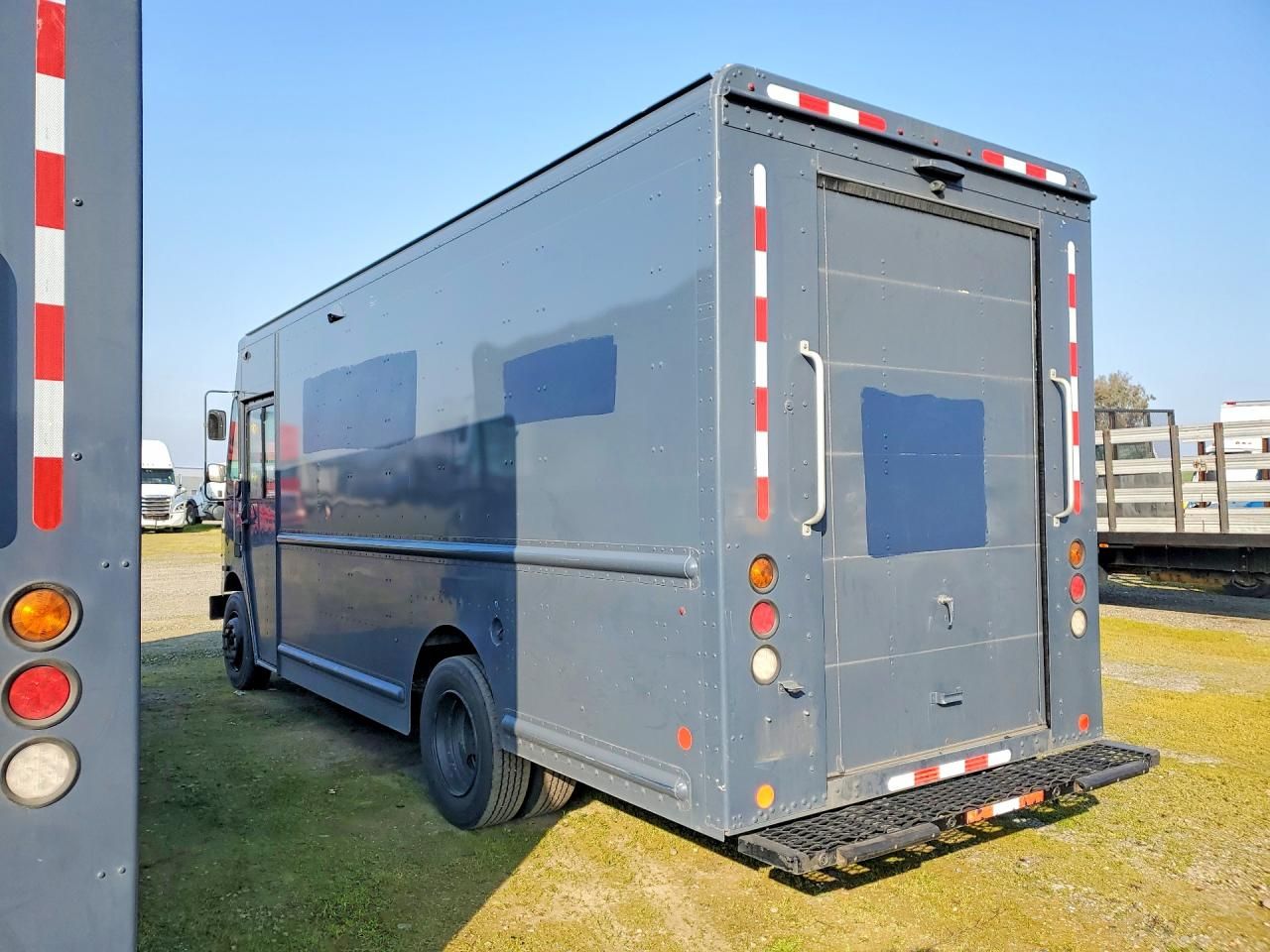 2020 Freightliner Chassis M Line WALK-IN Van