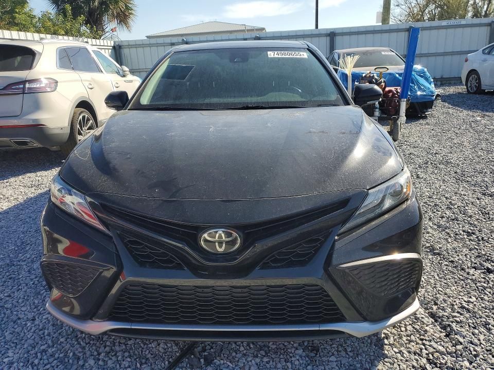 2022 Toyota Camry xse