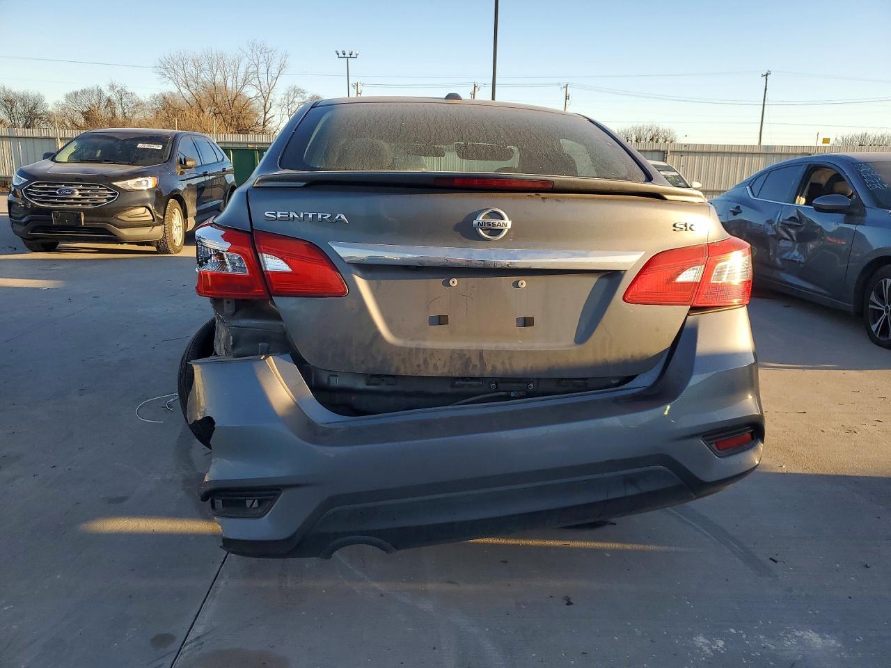 2019 Niss Sentra sr