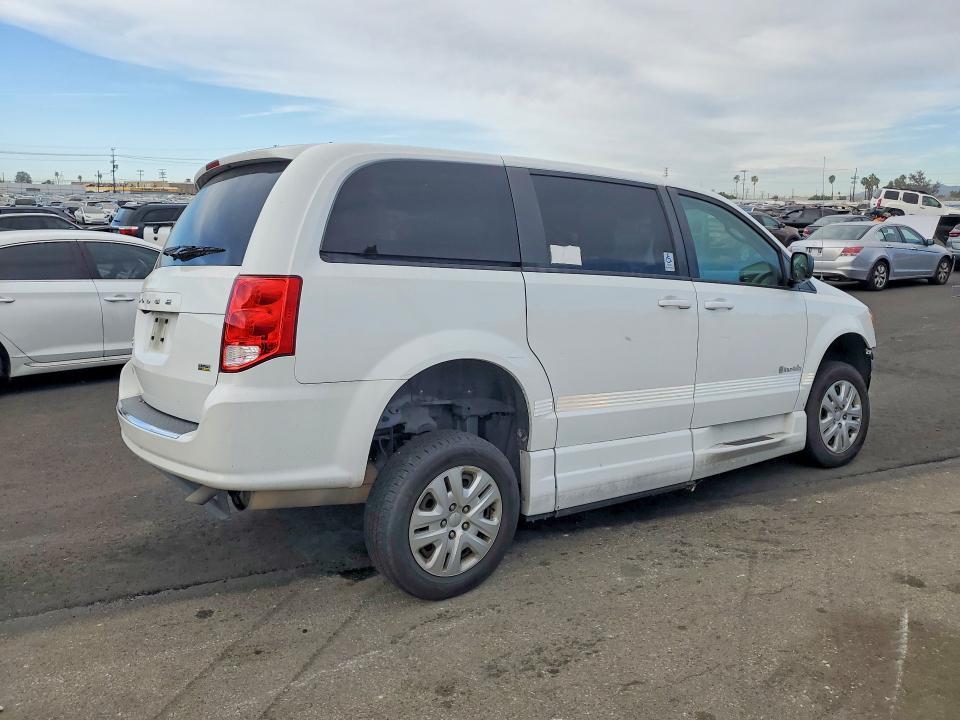 2018 Dodge Grand Caravan se