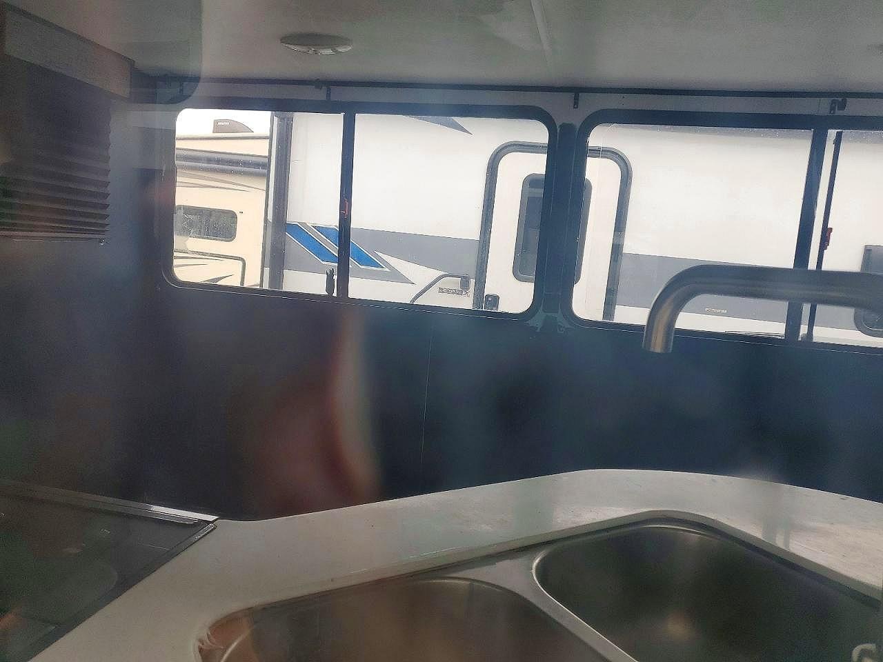 2022 Heartland Rv Pioneer