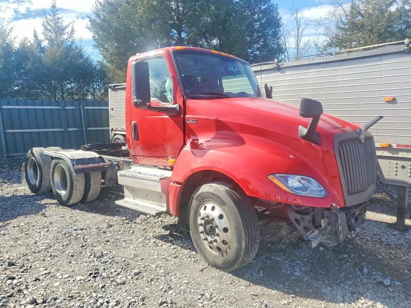 2018 International LT625 Semi Truck