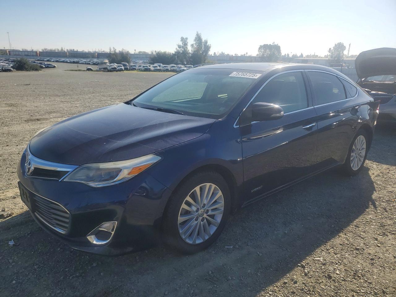 2013 Toyota Avalon Hybrid