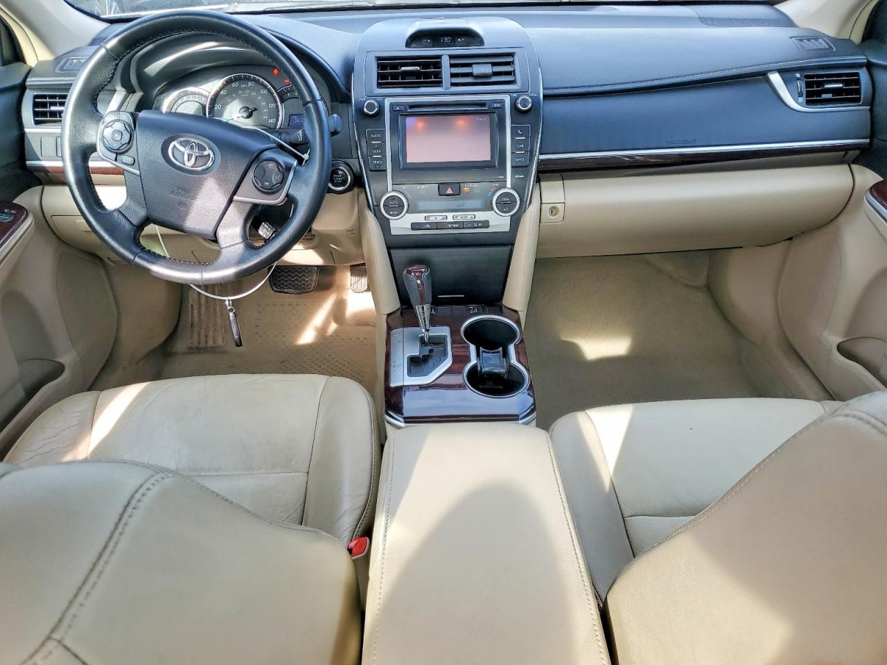 2013 Toyota Camry l