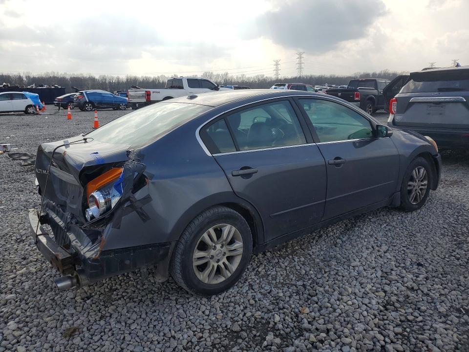 2010 Niss Altima 2.5