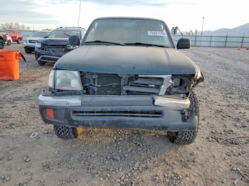 2000 Toyota Tacoma Xtracab