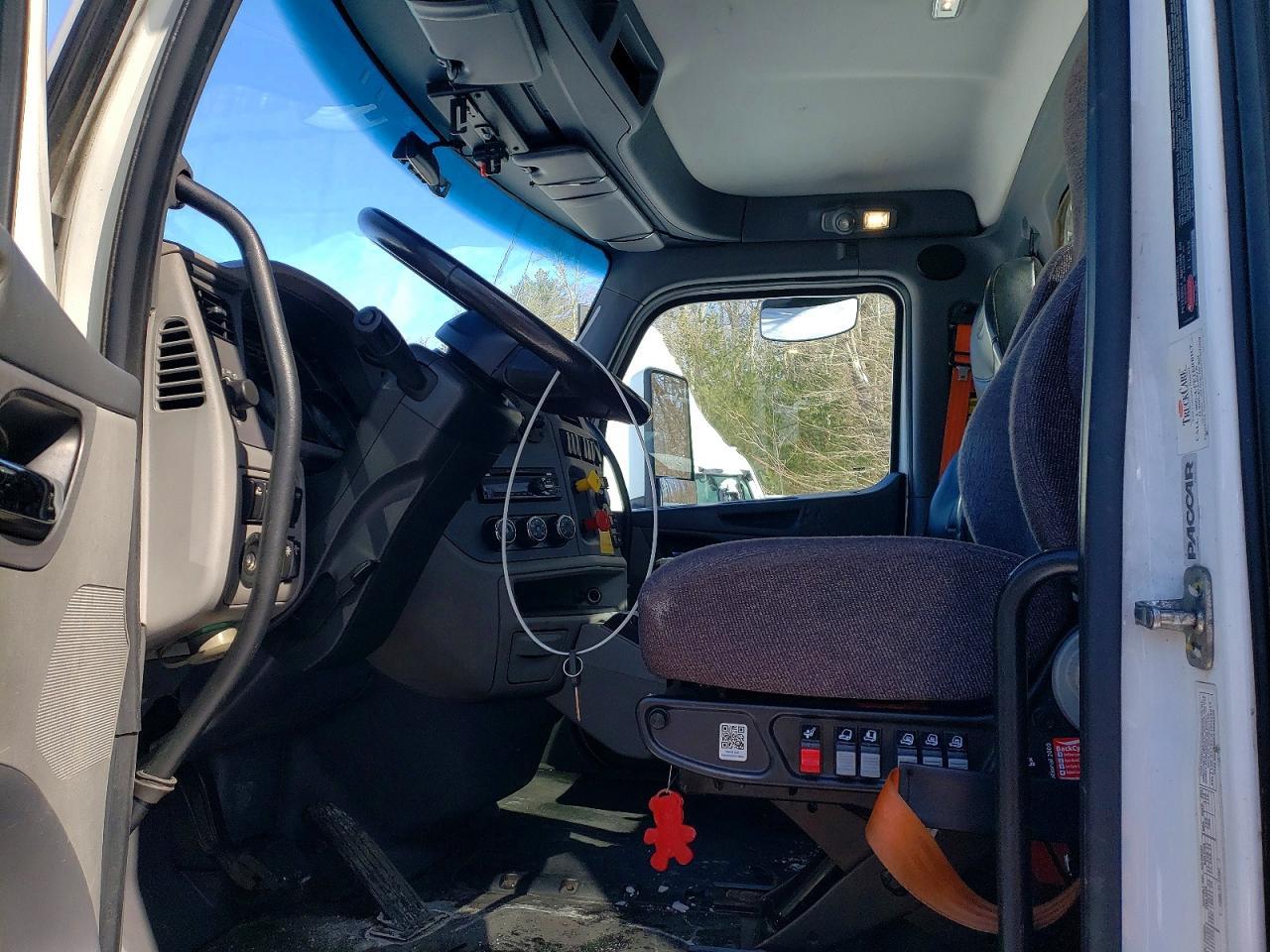 2017 Peterbilt Tractor 2017 Peterbilt 579 Semi Truck