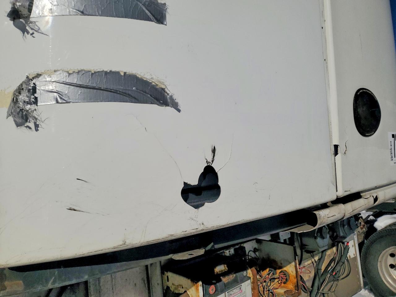2012 Utility VS2RA Refrigerated Van Trailer