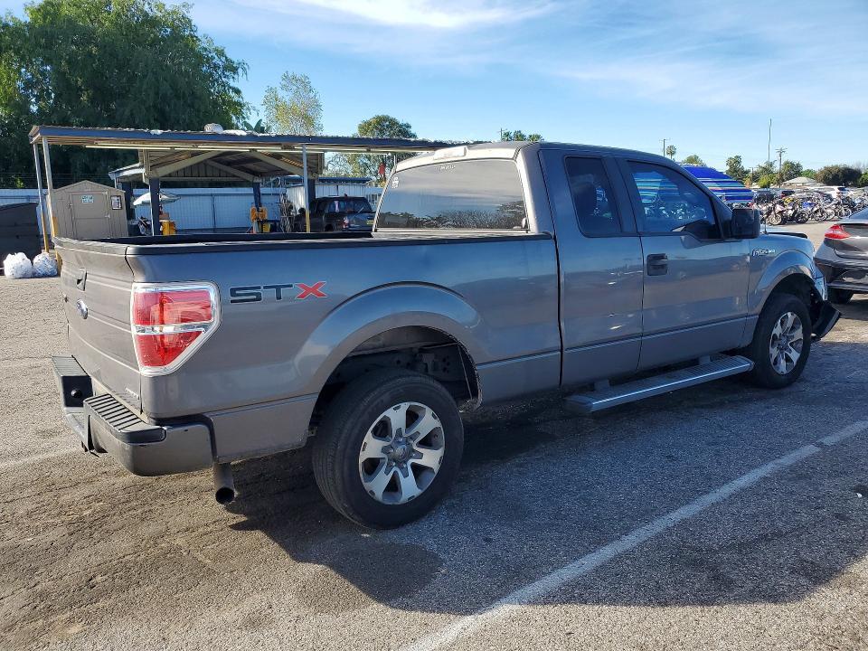 2013 Ford F150 Super cab