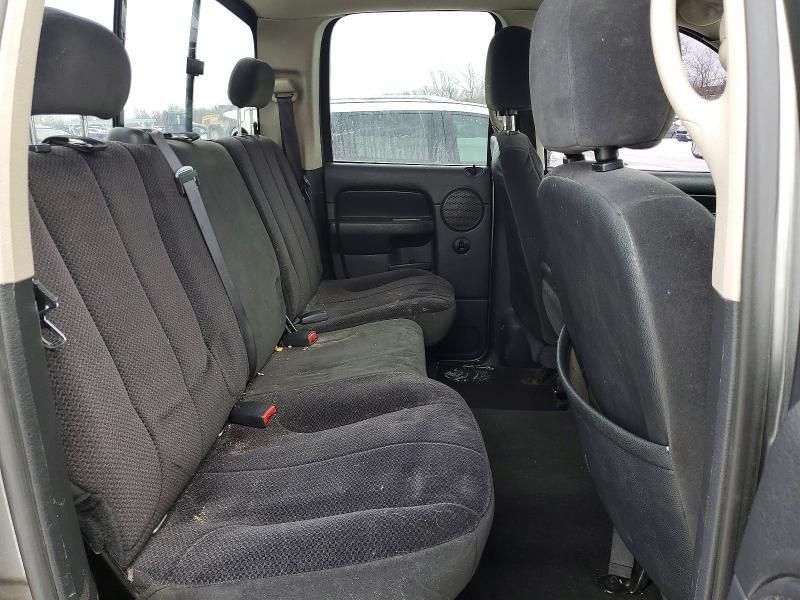 2005 Dodge RAM 1500 ST