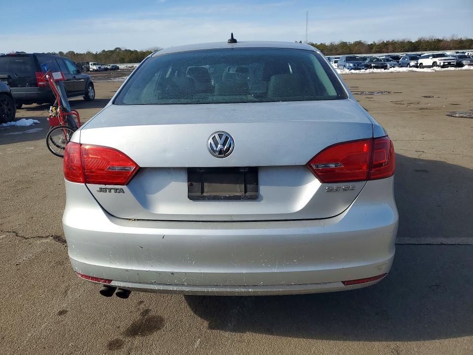 2011 Volkswagen Jetta se