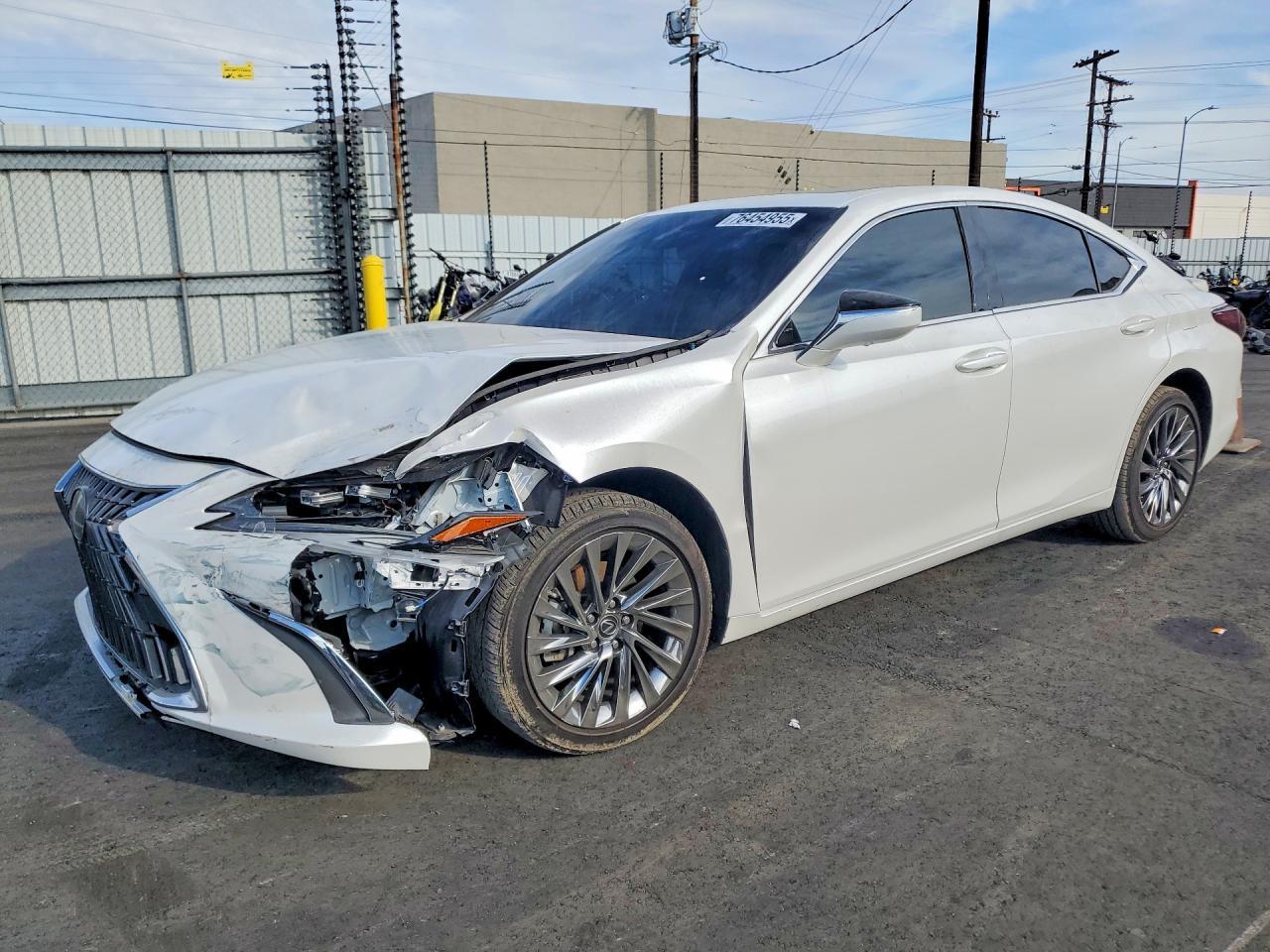2025 Lexus Es 300h Base
